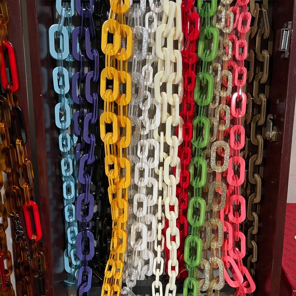 RaRa Avis Chain. This Price is Per Chain - Picture 3 of 4